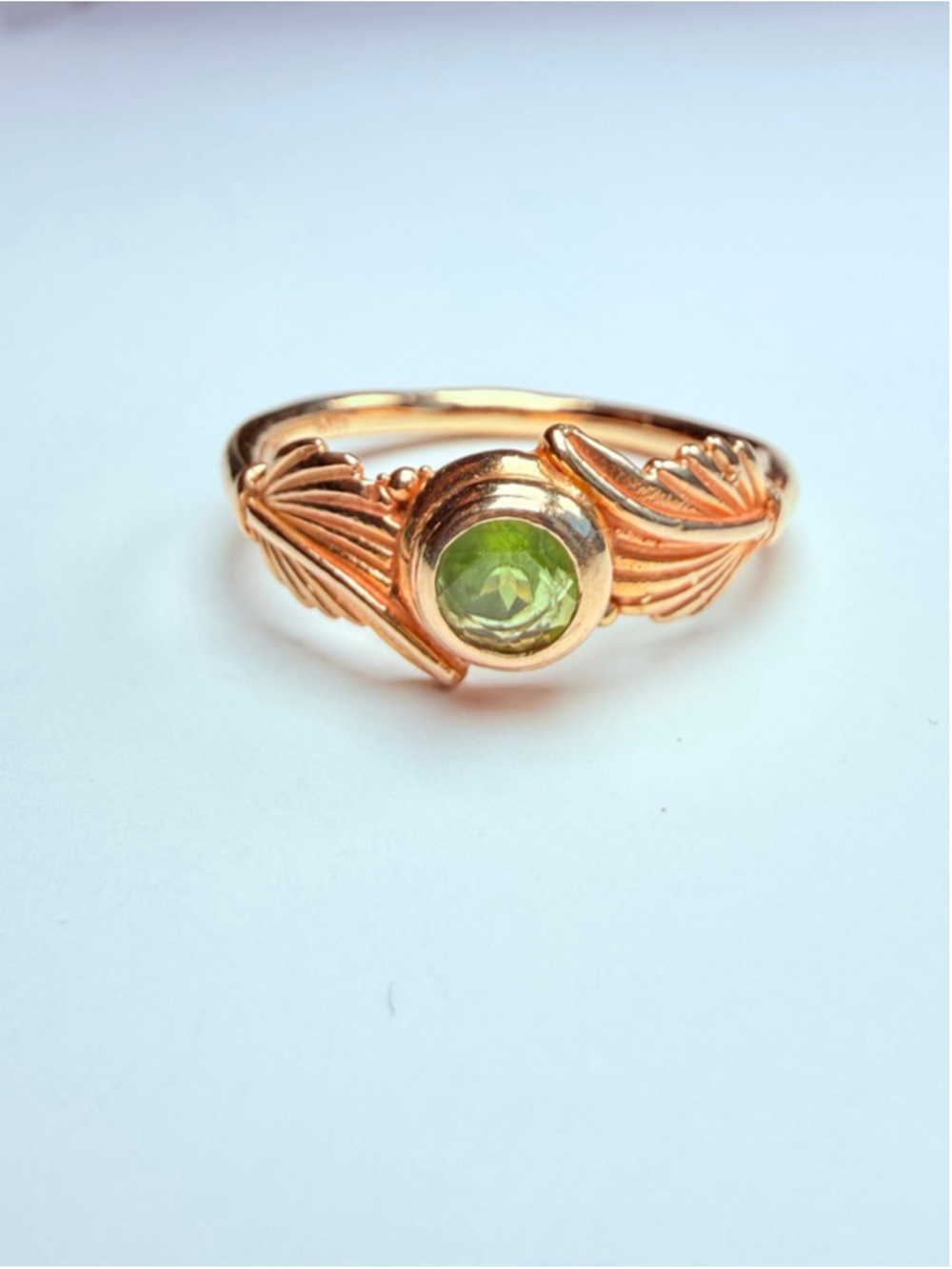 14K Solid Yellow Gold .50CT Olivine Peridot Solitaire Scallop Men’s Ring Size 10
